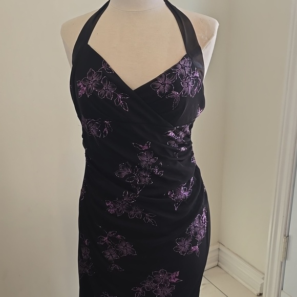 Vintage Jessica Elegant Black and Purple Floral Halter Dress - Picture 6 of 12